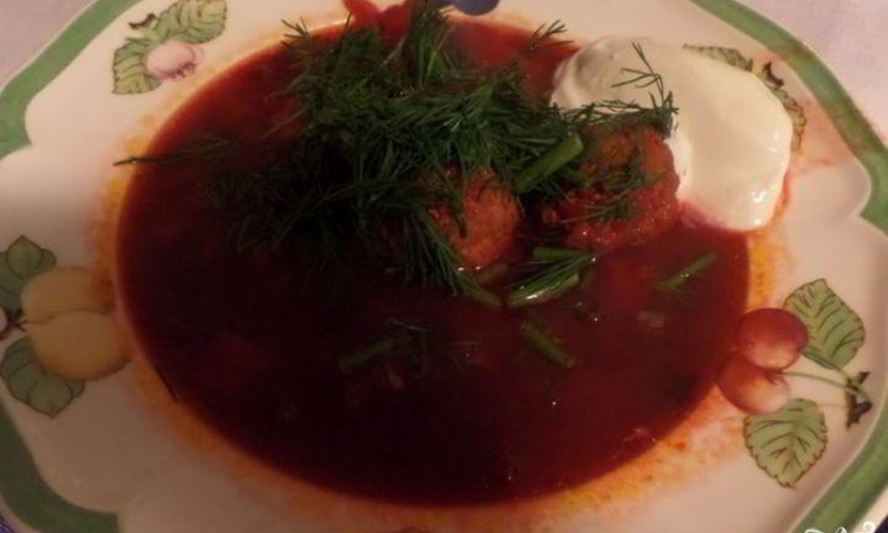 Рецепт свекольного супа с фрикадельками