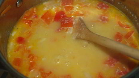 острый сырный суп с йогуртом