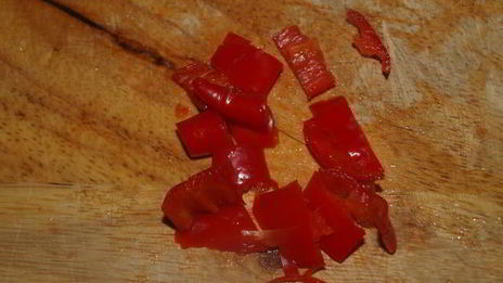 острый сырный суп с йогуртом