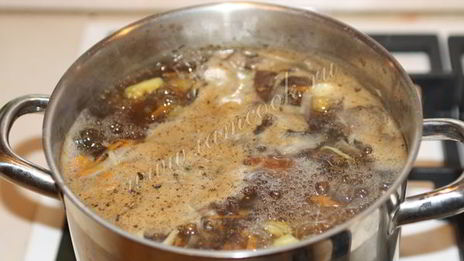 сливочно-сырный суп с грибами