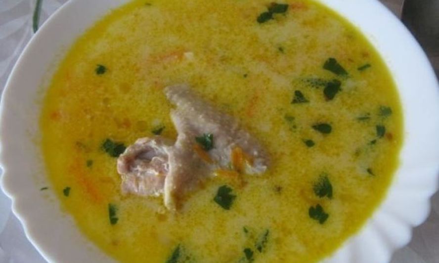Рецепт сырного супа из плавленого сыра с курицей
