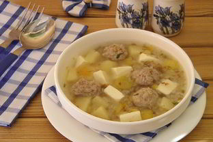 Сырный суп с фрикадельками
