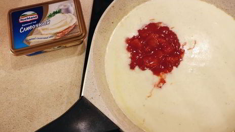 сырный суп с томатами и креветками