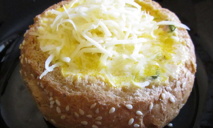 Рецепт сырного супа в хлебе