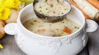 Сытный картофельный суп с ветчиной