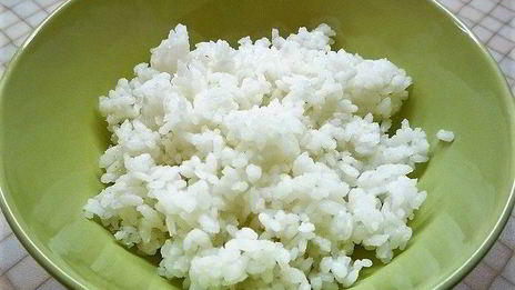 томатный суп с брокколи и кальмарами