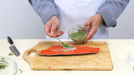 домашняя уха со слабосоленой неркой