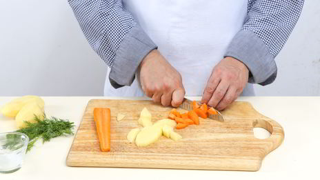 домашняя уха со слабосоленой неркой