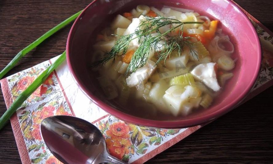 Рецепт рыбного супа уха из минтая