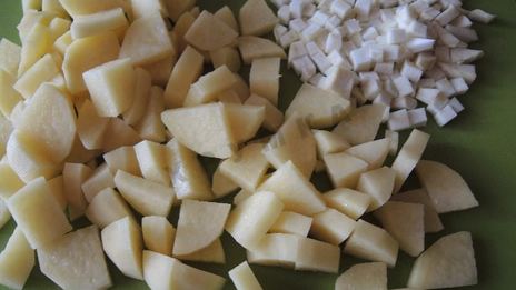 рыбный суп уха из минтая