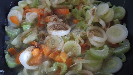 рыбный суп уха из минтая