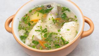 Уха из белого амура