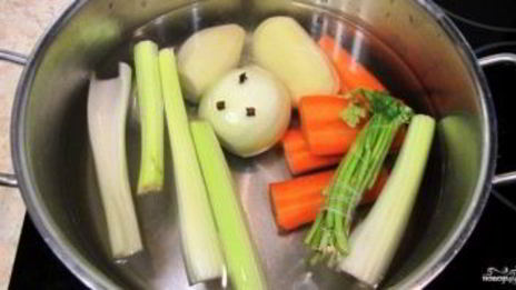 уха из головы сазана