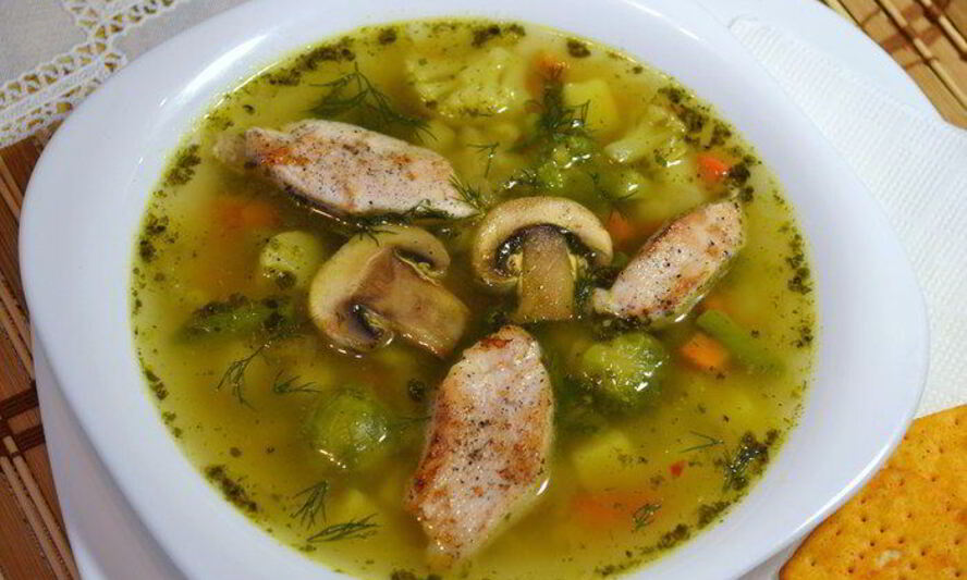 Рецепт весеннего супа с замороженными овощами и рисом