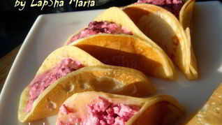 Арабские блинчики Катаеф с творожно-ежевичной начинкой