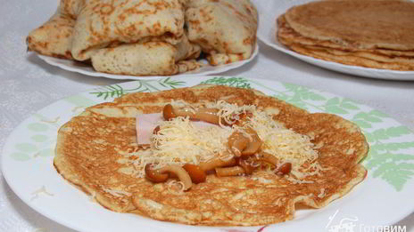 блинчики с грибами, сыром и ветчиной