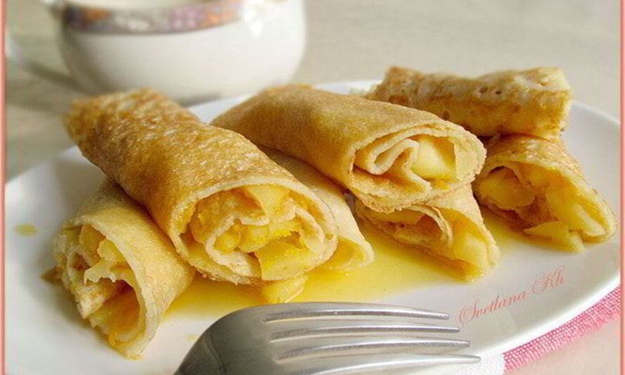 Рецепт блинчиков с яблоками и фруктовым соусом