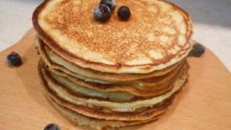 блины на кефире с манкой