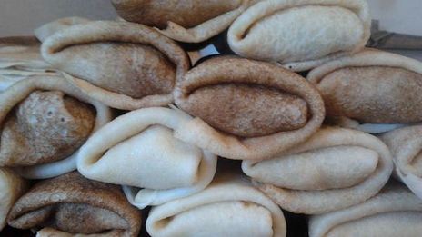 блины с рисом и рыбой