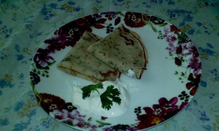 Рецепт блинов соленых с укропом и сметаной