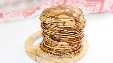 панкейки с хурмой и маком