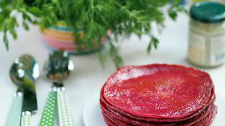 Свекольные блины на кефире