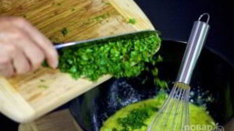 воздушные блинчики из кабачков с зеленью