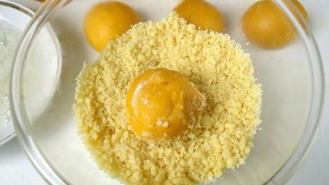 булочки на облепихе со штрейзелем