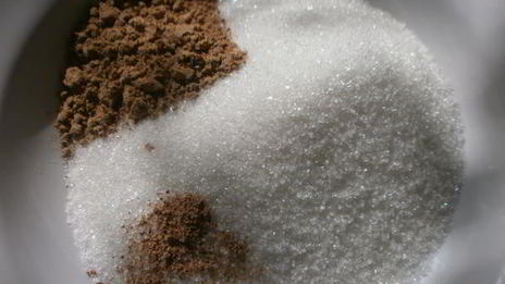 булочки с корицей и яблоками