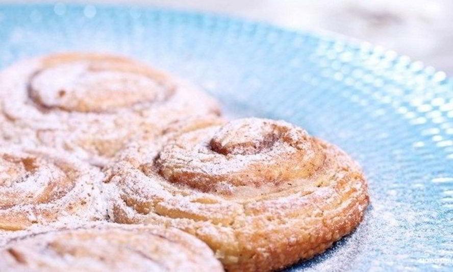 Рецепт булочек с корицей из готового дрожжевого теста