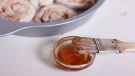 булочки с корицей из готового дрожжевого теста