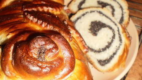 булочки с маком