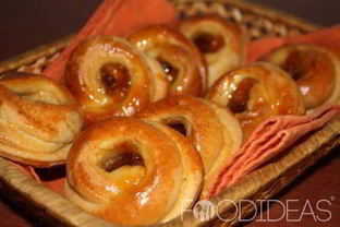 Булочки с вареньем