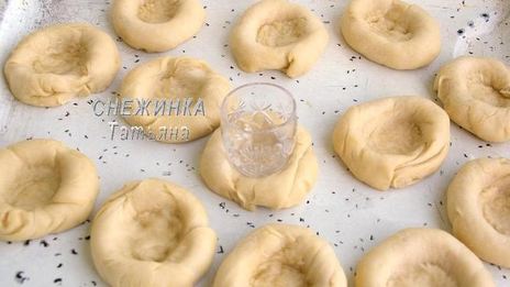 булочки сметанники