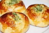 Чесночные домашние булочки