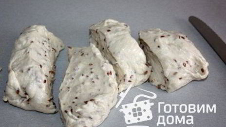 дрожжевые булочки с семенами льна