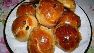 Морковные булочки с изюмом