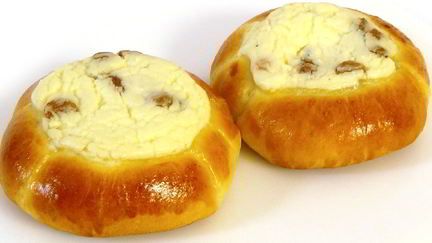 Булочки с изюмом