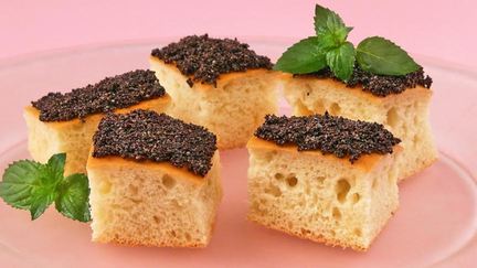 Булочки с маком