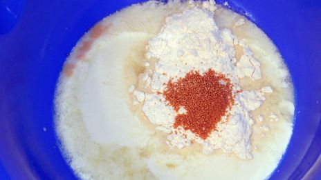 плюшки с корицей и сахаром