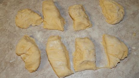 плюшки с корицей и сахаром