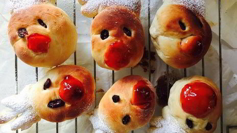 рождественские булочки рудольф