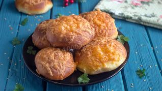 Сырная булочка
