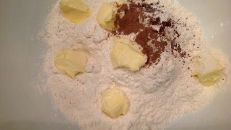 традиционные булочки с фруктами