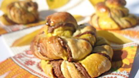 трехцветные булочки