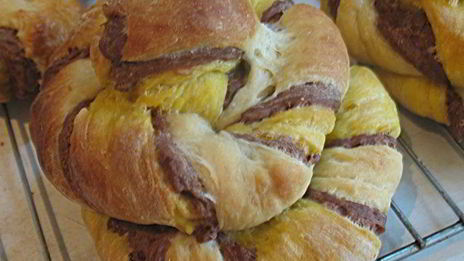 трехцветные булочки