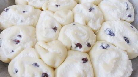 творожные ватрушки под сливками