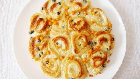 творожные ватрушки под сливками