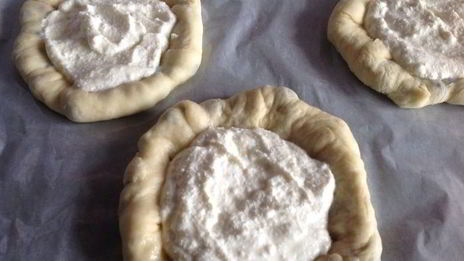 ватрушки с сюрпризом