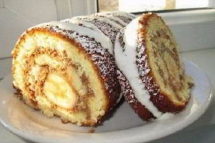 Быстрый рулетик с бананом к чаю